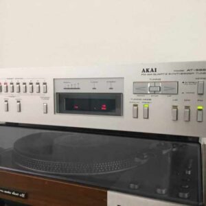Akai ST-55L
